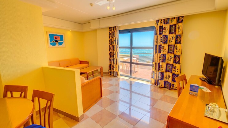 SBH Crystal Beach Hotel & Suites
